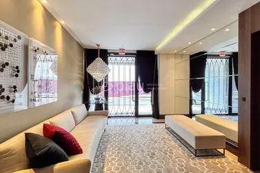 Apartamento &agrave; venda - 164m&sup2; - Meia Praia