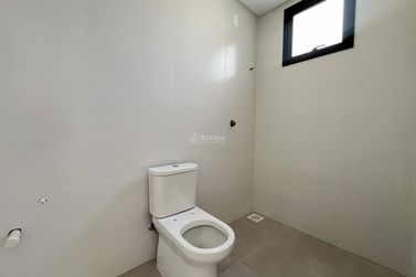 Apartamento &agrave; venda - 132m&sup2; - Meia Praia