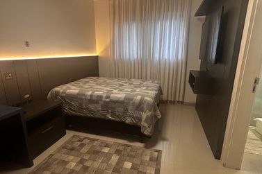 Apartamento &agrave; venda - Meia Praia