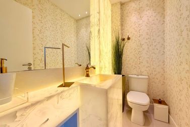 Apartamento &agrave; venda - 160m&sup2; - Meia Praia