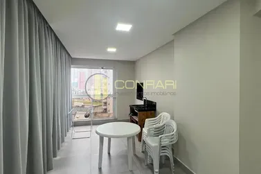 Apartamento para alugar - 180m&sup2; - Meia praia