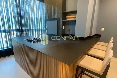Apartamento &agrave; venda - 118m&sup2; - Centro