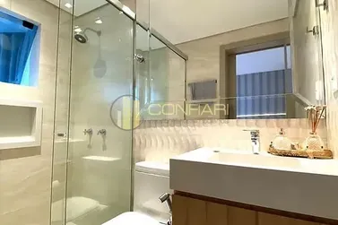 Apartamento &agrave; venda - 500m&sup2; - Meia Praia