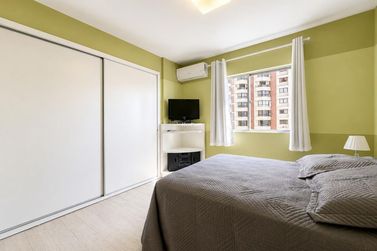 Apartamento &agrave; venda - 260m&sup2; - Centro