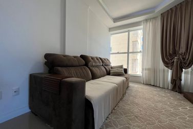 Apartamento &agrave; venda - 159m&sup2; - Meia Praia