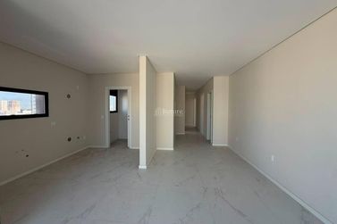Apartamento &agrave; venda - Meia Praia