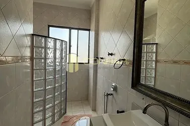 Apartamento &agrave; venda - 186m&sup2; - Meia Praia