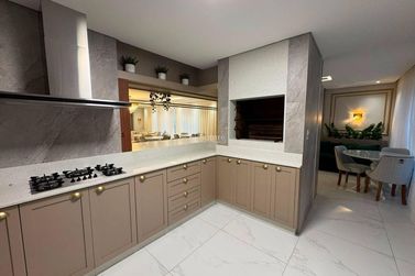 Apartamento &agrave; venda - Meia Praia
