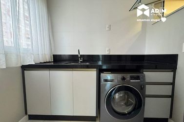 Apartamento para alugar - 132m&sup2; - Meia Praia