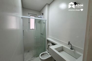 Apartamento para alugar - 119m&sup2; - Meia Praia