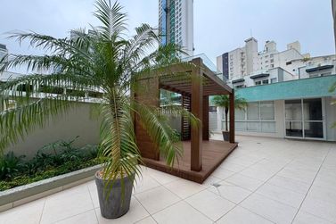 Apartamento &agrave; venda - 139m&sup2; - Centro
