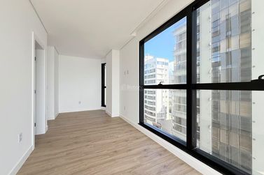 Apartamento &agrave; venda - Meia Praia