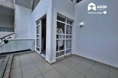 Casa para alugar - 166m&sup2; - Praia do Estaleiro