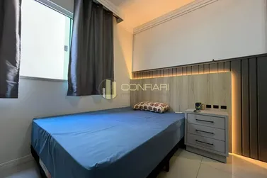 Apartamento &agrave; venda - 160m&sup2; - Meia Praia