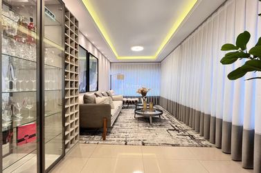 Apartamento &agrave; venda - 320m&sup2; - Meia Praia
