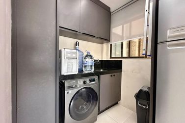 Apartamento &agrave; venda - 85m&sup2; - Meia Praia