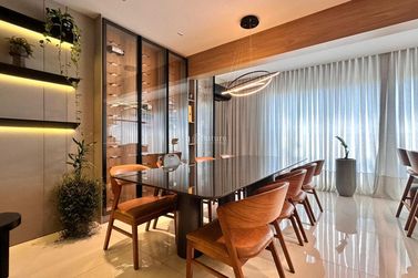 Apartamento &agrave; venda - 160m&sup2; - Centro