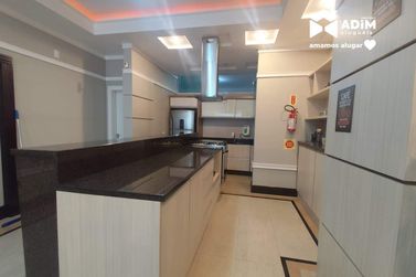 Apartamento para alugar - 92m&sup2; - Pioneiros