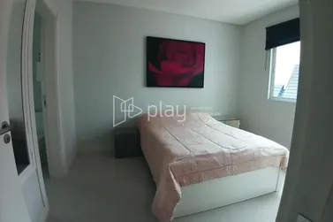 Apartamento &agrave; venda - 85m&sup2; - Meia Praia