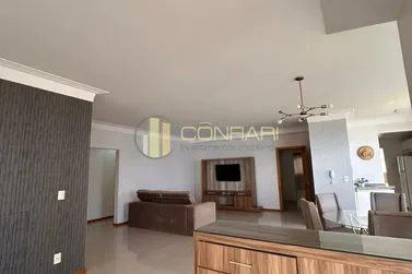 Apartamento &agrave; venda - 212m&sup2; - Meia praia