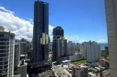 Apartamento &agrave; venda - 116m&sup2; - Meia Praia