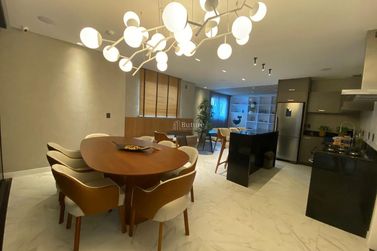 Apartamento &agrave; venda - 130m&sup2; - 