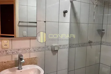 Apartamento para alugar - 98m&sup2; - meia praia