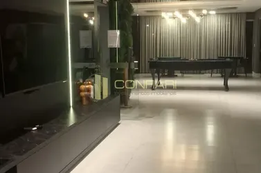 Apartamento para alugar - 95m&sup2; - Meia Praia