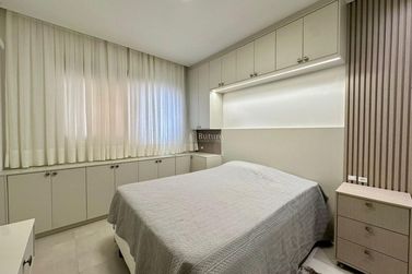 Apartamento &agrave; venda - 119m&sup2; - Meia Praia