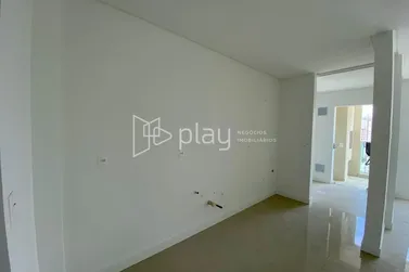 Apartamento &agrave; venda - 80m&sup2; - Meia Praia