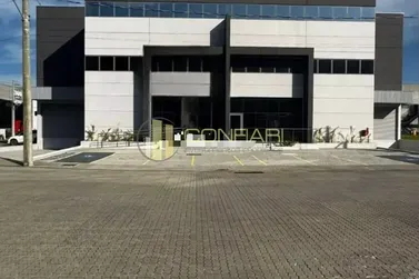 Sal&atilde;o Comercial para alugar - 1618m&sup2; - santa luzia