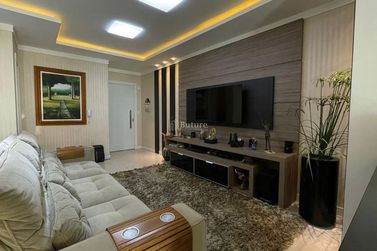 Apartamento &agrave; venda - 138m&sup2; - Centro