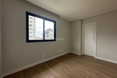 Apartamento &agrave; venda - 78m&sup2; - 