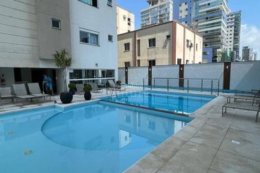 Apartamento &agrave; venda - Meia Praia