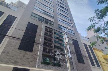 Apartamento para alugar - 115m&sup2; - Centro