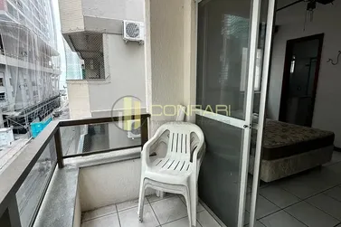 Apartamento para alugar - 70m&sup2; - Meia Praia