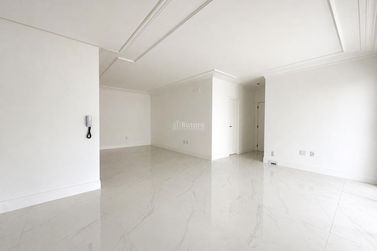 Apartamento &agrave; venda - 130m&sup2; - Centro