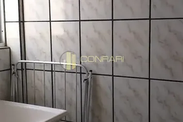 Apartamento &agrave; venda - 76m&sup2; - centro