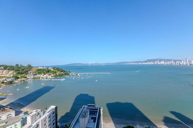 Apartamento &agrave; venda - 180m&sup2; - Centro