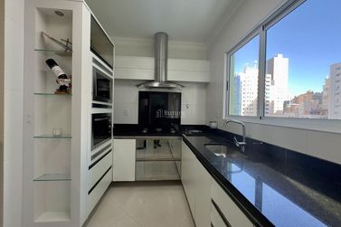 Apartamento &agrave; venda - 130m&sup2; - Andorinha