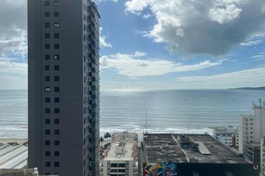 Apartamento &agrave; venda - 129m&sup2; - Meia Praia