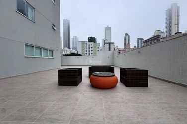 Apartamento &agrave; venda - 122m&sup2; - Centro