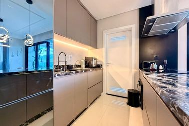 Apartamento &agrave; venda - 120m&sup2; - Centro