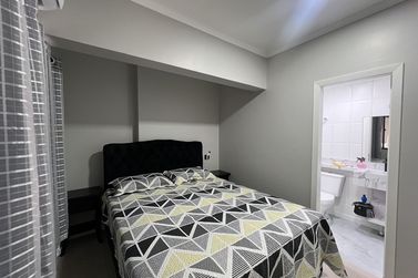 Apartamento &agrave; venda - 115m&sup2; - Meia Praia