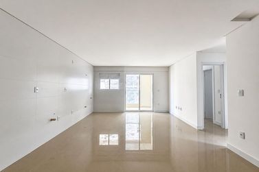 Apartamento &agrave; venda - 64m&sup2; - Tabuleiro dos Oliveiras