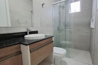 Apartamento para alugar - 119m&sup2; - Meia Praia