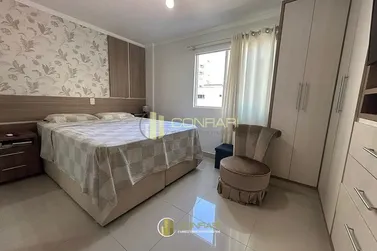 Apartamento &agrave; venda - 98m&sup2; - Meia Praia