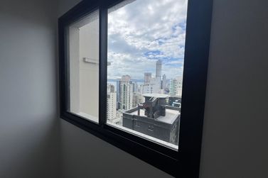 Apartamento &agrave; venda - 185m&sup2; - Meia Praia