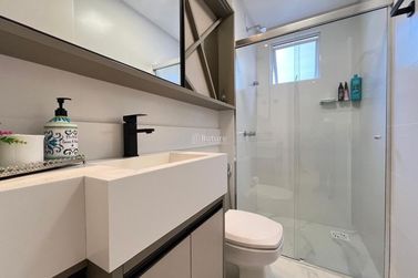Apartamento &agrave; venda - 123m&sup2; - Meia Praia