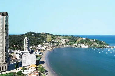 Apartamento &agrave; venda - 165m&sup2; - Centro